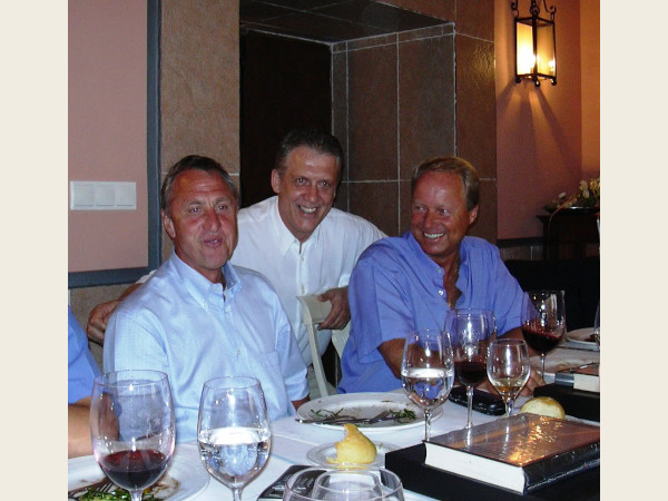 2004 Vertragsabschluss ...