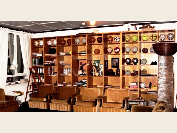 Projekt Arbeitsraum Memorabilia Fußball