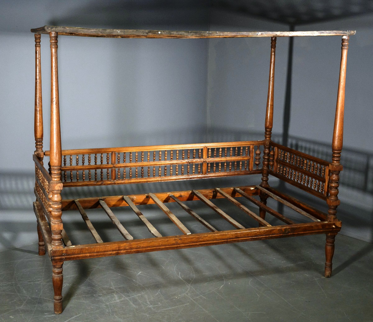 Opiumbett China 1920  Fundort Hamburg-St. Pauli