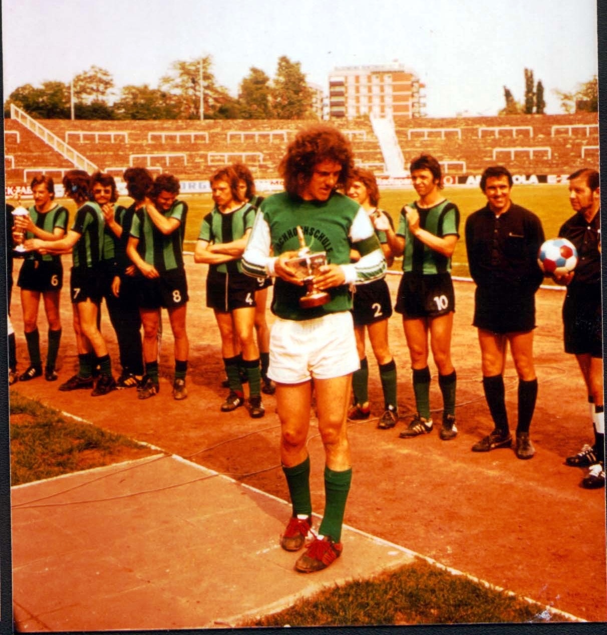 ... zum Vizemeister mit der kleinsten FH Deutschlands hat es gereicht!